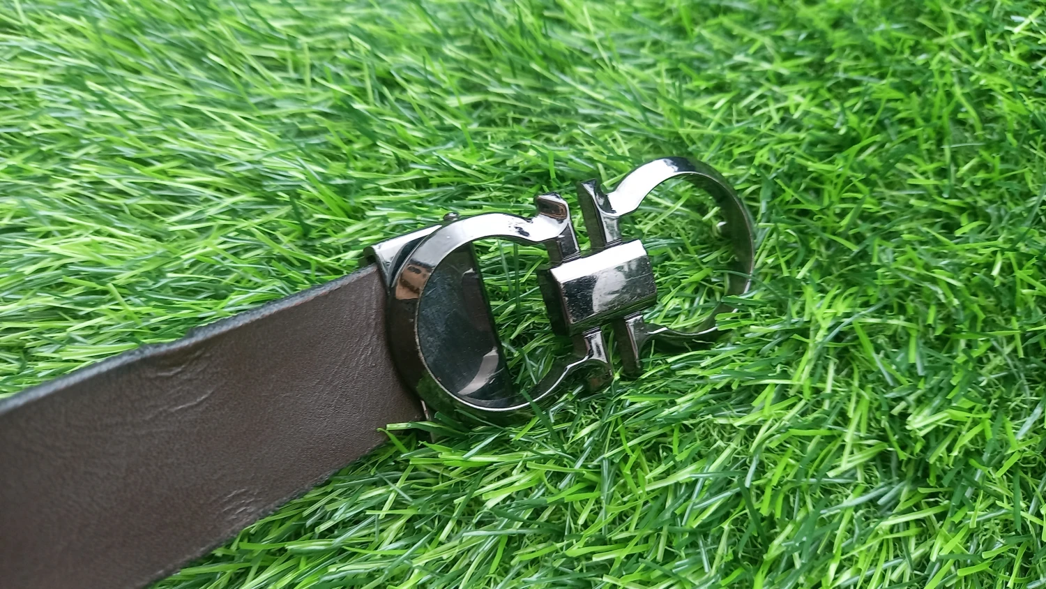 Handmade unisex female leather belt