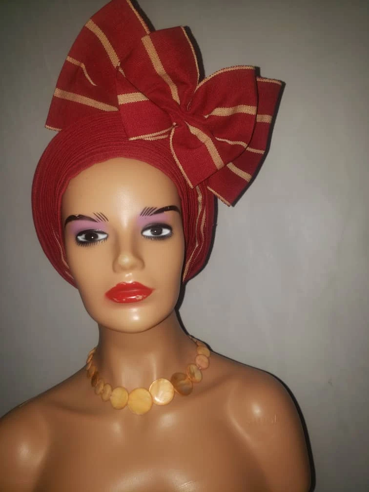 Elegant Wine and Cream Round Pleated Auto-Gele - Handwoven Cotton Aso-Oke Pre-Tied Headtie with Rose Detail