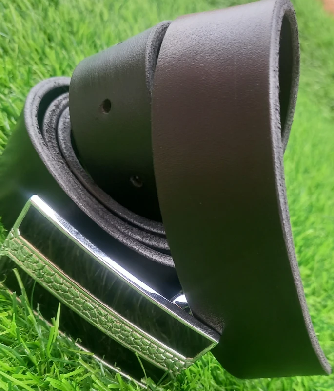 Handmade unisex leather belt